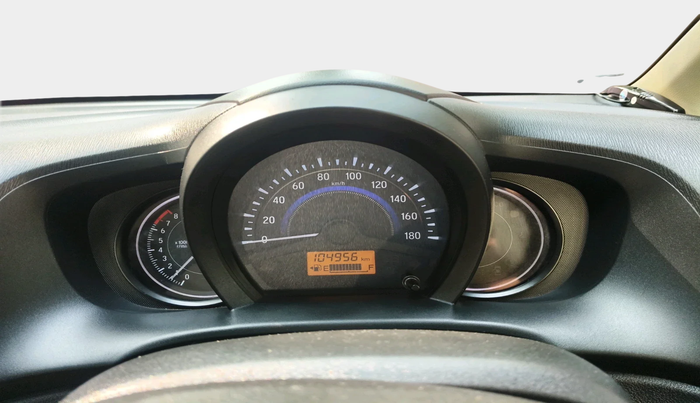 2015 Honda Amaze 1.2L I-VTEC S, Petrol, Manual, 1,04,956 km, interior