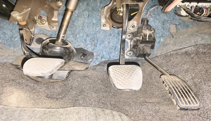 2015 Honda Amaze 1.2L I-VTEC S, Petrol, Manual, 1,04,956 km, interior