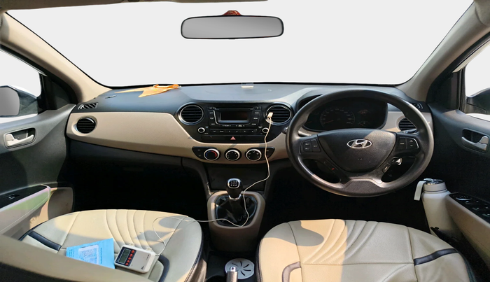 2014 Hyundai Xcent S 1.2, Petrol, Manual, 1,12,981 km, interior