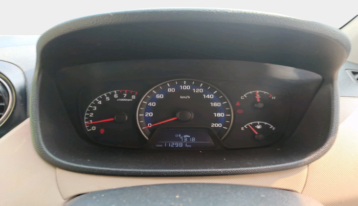 2014 Hyundai Xcent S 1.2, Petrol, Manual, 1,12,981 km, interior