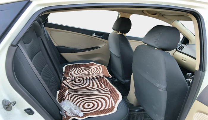 2013 Hyundai Verna FLUIDIC 1.6 CRDI EX, Diesel, Manual, 86,979 km, interior