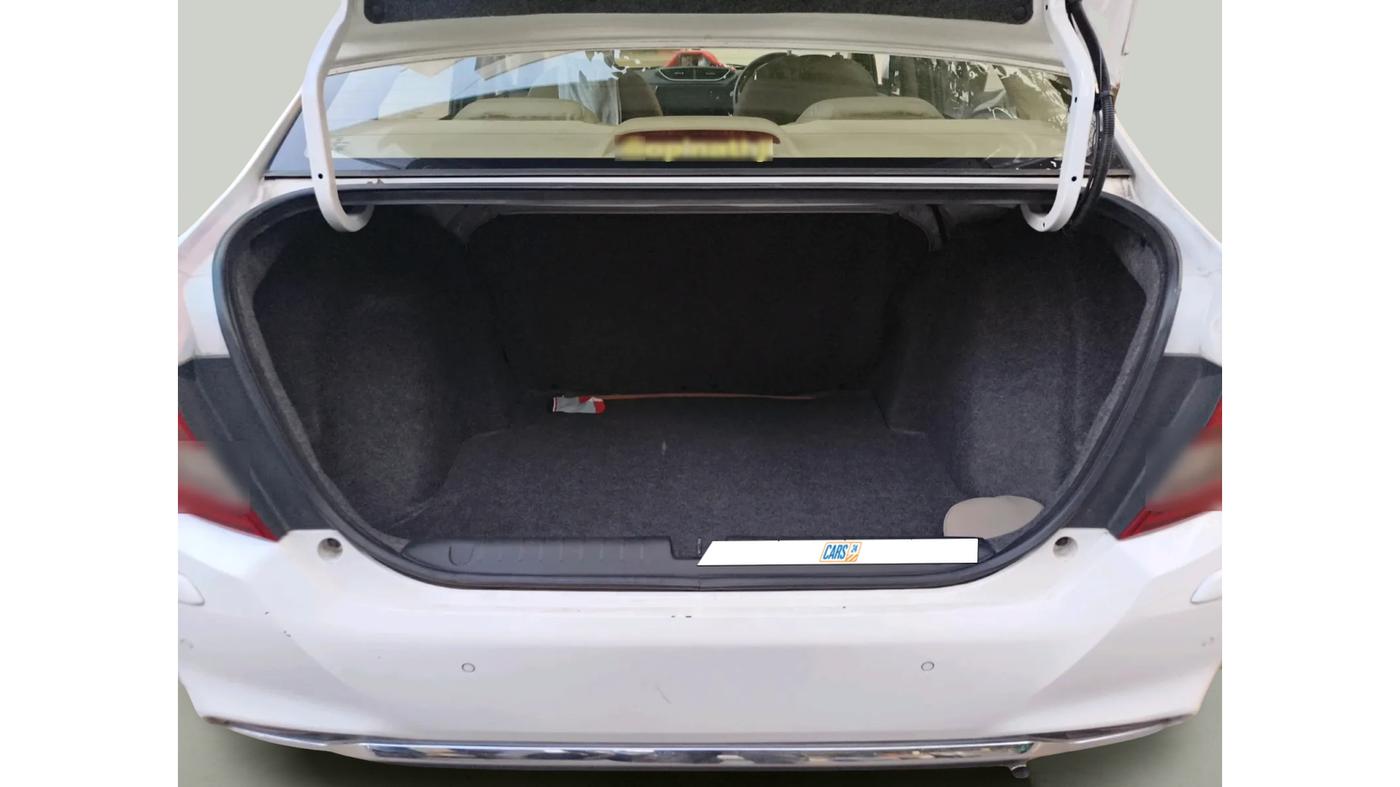 2023 Honda Amaze 1.2L I-VTEC VX CVT, Petrol, Automatic, 54,070 km, exterior