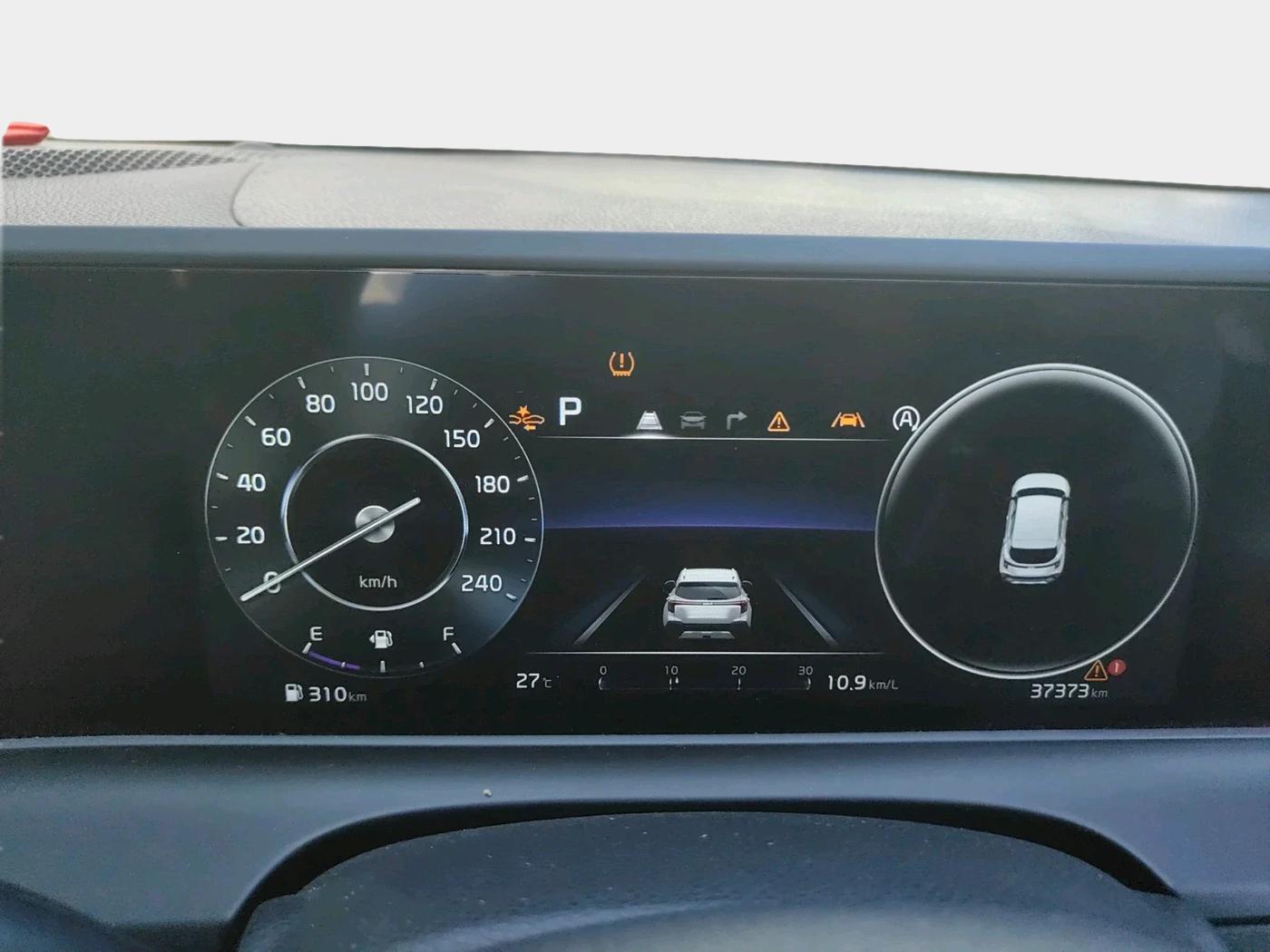 2023 KIA SELTOS  GTX PLUS 1.5 DIESEL AT, Diesel, Automatic, 37,373 km, interior