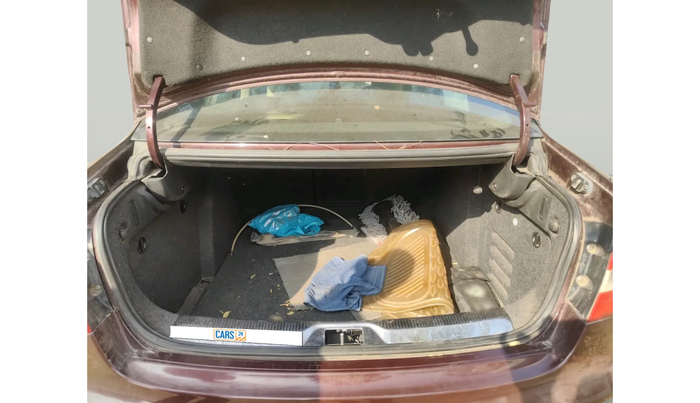 2012 Skoda Superb ELEGANCE 2.0 TDI CR AT, Diesel, Automatic, 1,09,655 km, exterior