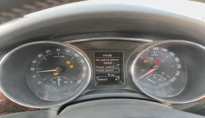 2012 Skoda Superb ELEGANCE 2.0 TDI CR AT, Diesel, Automatic, 1,09,655 km, interior