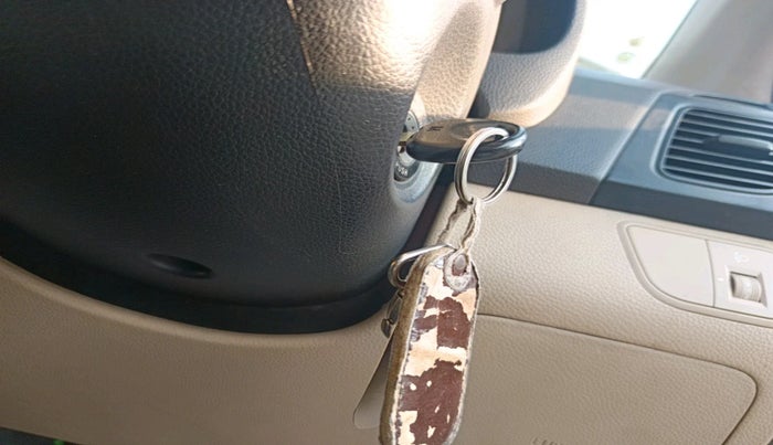 2013 Hyundai Eon D-LITE+, Petrol, Manual, 80,151 km, interior