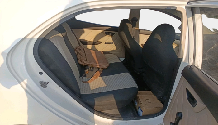 2013 Hyundai Eon D-LITE+, Petrol, Manual, 80,151 km, interior