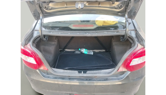 2015 Tata Zest XMS PETROL, Petrol, Manual, 1,06,135 km, exterior