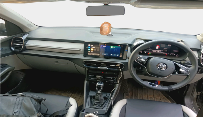 2025 Skoda Kylaq Signature Plus AT, Petrol, Automatic, 1,150 km, interior