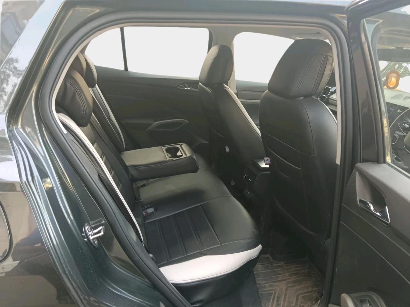 2025 Skoda Kylaq Signature Plus AT, Petrol, Automatic, 1,150 km, interior