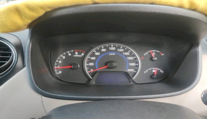 2013 Hyundai Grand i10 SPORTZ 1.1 CRDI, Diesel, Manual, 1 km, interior