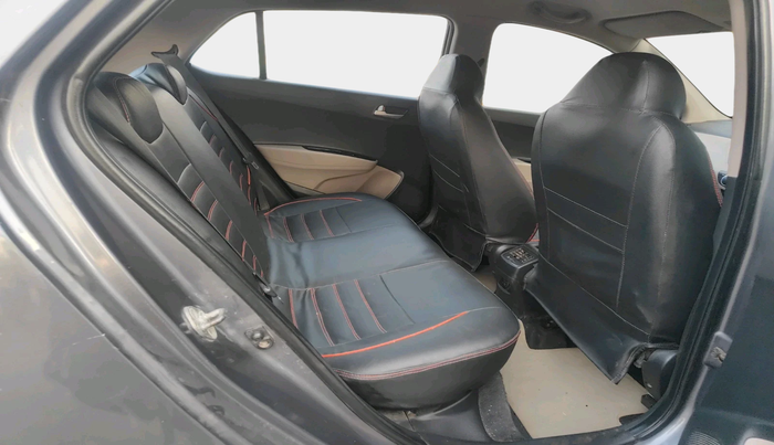 2013 Hyundai Grand i10 SPORTZ 1.1 CRDI, Diesel, Manual, 1 km, interior