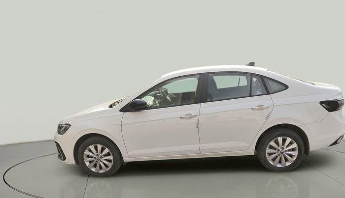 2023 Volkswagen VIRTUS HIGHLINE TSI 1.0 MT, Petrol, Manual, 30,551 km, exterior