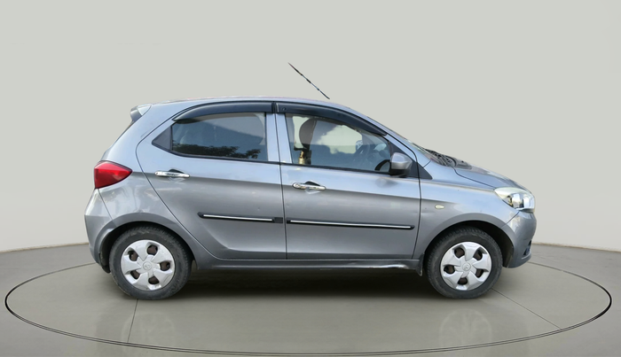 2018 Tata Tiago XT PETROL, Petrol, Manual, 70,904 km, exterior