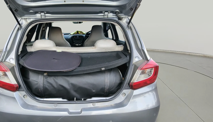 2018 Tata Tiago XT PETROL, Petrol, Manual, 70,904 km, exterior