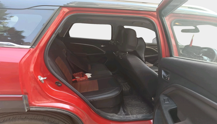 2022 Maruti BREZZA ZXI AT SMART HYBRID, Petrol, Automatic, 35,792 km, interior