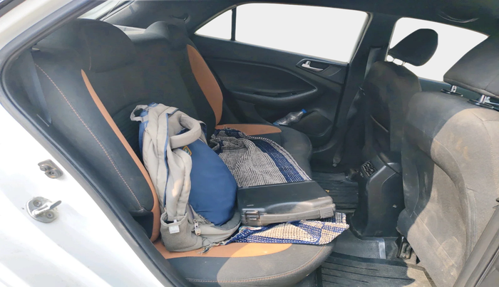 2016 Hyundai i20 Active 1.2 S, Petrol, Manual, 41,544 km, interior