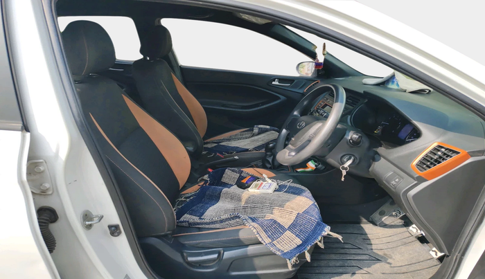 2016 Hyundai i20 Active 1.2 S, Petrol, Manual, 41,544 km, interior