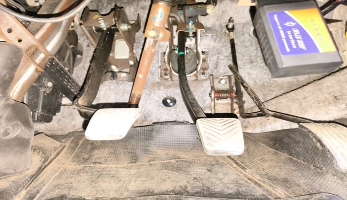 2013 Hyundai Eon ERA +, Petrol, Manual, 1,82,047 km, interior