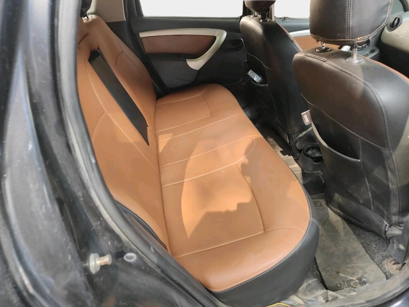 2013 Renault Duster 85 PS RXL DIESEL, Diesel, Manual, 1,92,487 km, interior