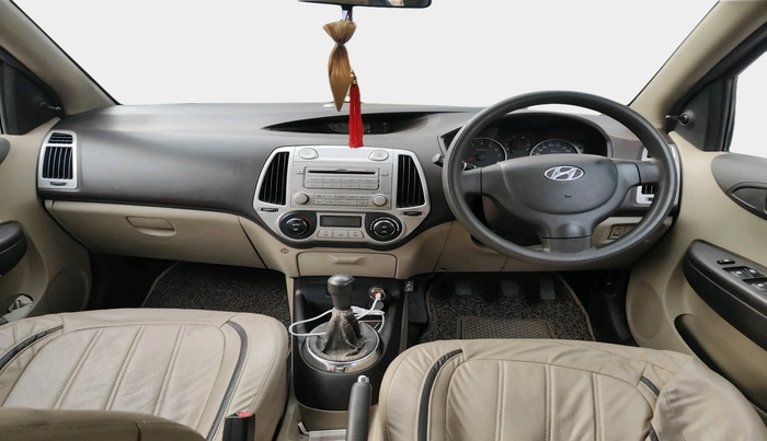2011 Hyundai i20 MAGNA 1.2, Petrol, Manual, 1,06,167 km, interior