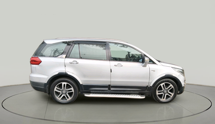 2017 Tata Hexa XT 4X2 7 STR, Diesel, Manual, 2,15,222 km, exterior