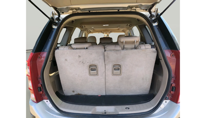 2016 Mahindra XUV500 W10 AT, Diesel, Automatic, 85,524 km, exterior