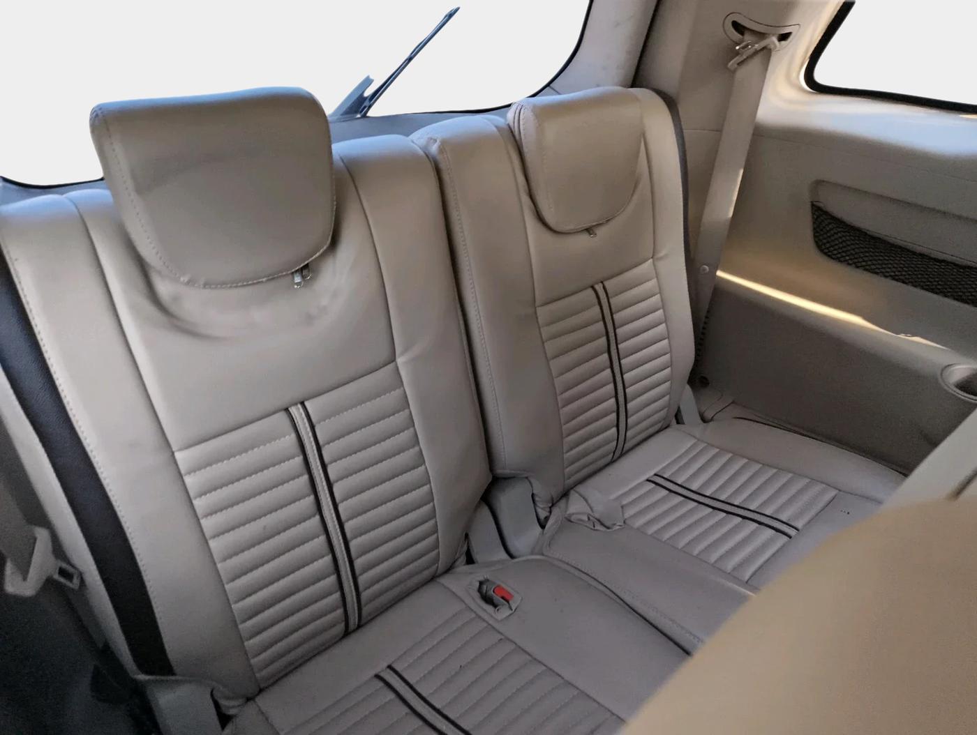 2016 Mahindra XUV500 W10 AT, Diesel, Automatic, 85,600 km, interior