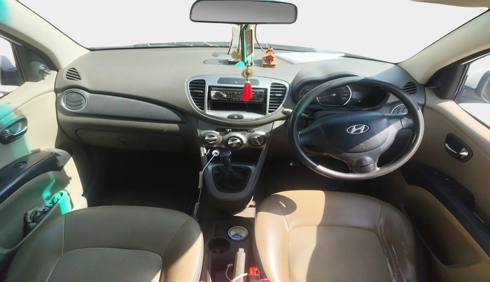2012 Hyundai i10 MAGNA 1.1, Petrol, Manual, 99,916 km, interior