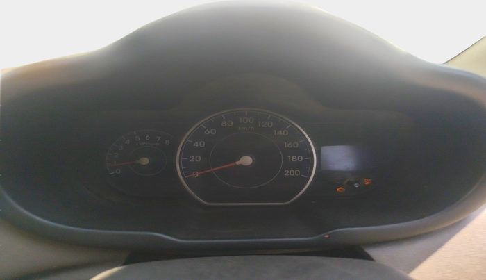 2012 Hyundai i10 MAGNA 1.1, Petrol, Manual, 99,916 km, interior