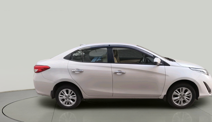 2018 Toyota YARIS VX CVT, Petrol, Automatic, 1,13,395 km, exterior