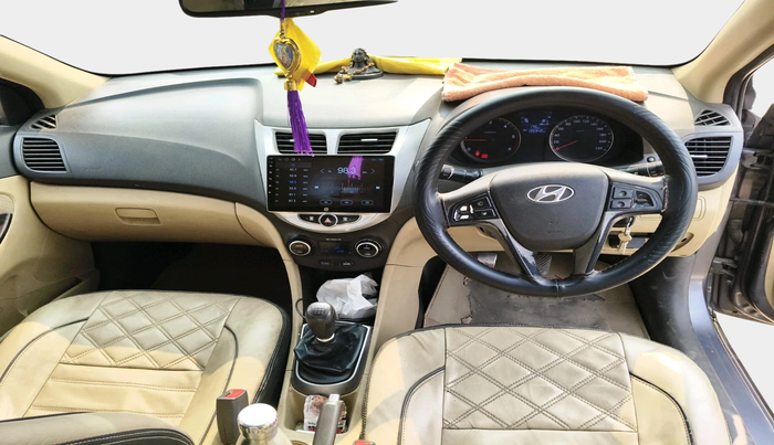 2016 Hyundai Verna 1.6 CRDI SX, Diesel, Manual, 1,39,342 km, interior