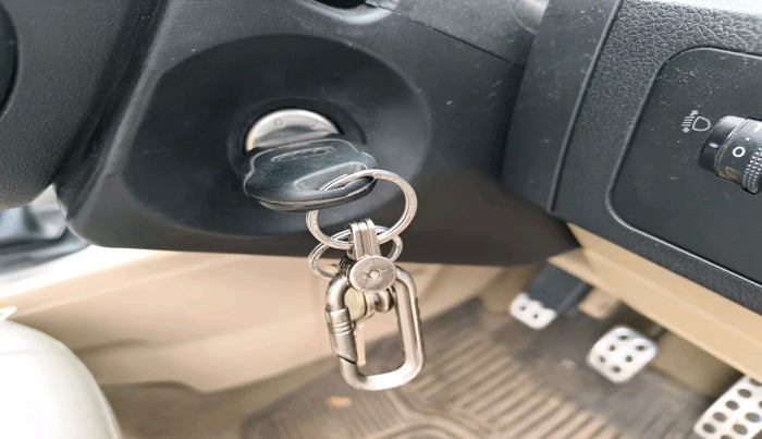 2014 Ford Fiesta TITANIUM DIESEL, Diesel, Manual, 2,23,362 km, interior