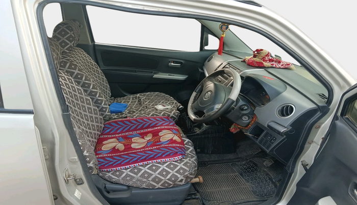 2012 Maruti Wagon R 1.0 LXI, Petrol, Manual, 2,17,383 km, interior
