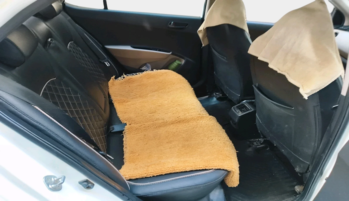 2019 Hyundai Xcent S 1.2, Petrol, Manual, 71,141 km, interior