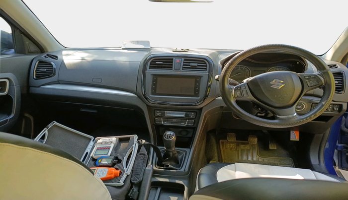2020 Maruti Vitara Brezza ZXI, Petrol, Manual, 49,919 km, interior