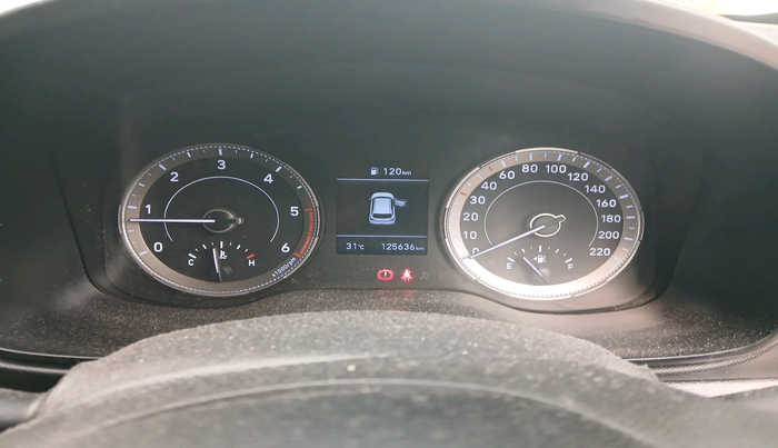 2021 Hyundai VENUE SX (O) 1.5 CRDI, Diesel, Manual, 1,25,636 km, interior