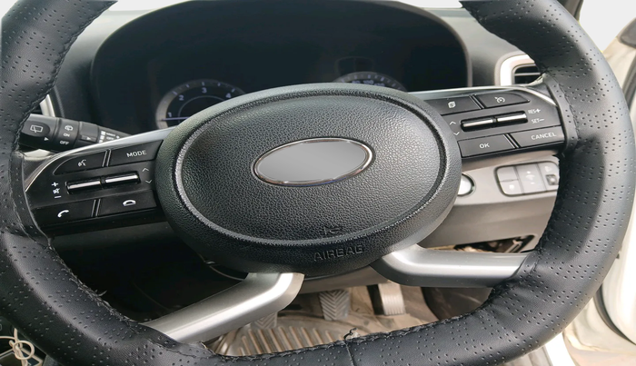 2021 Hyundai VENUE SX (O) 1.5 CRDI, Diesel, Manual, 1,25,636 km, interior