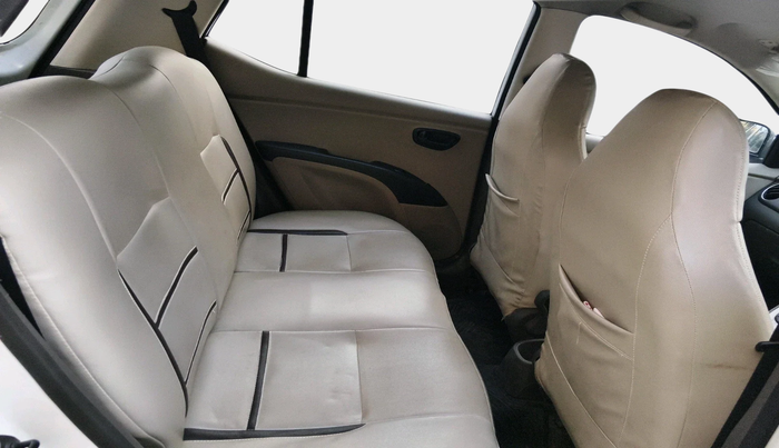 2014 Hyundai i10 MAGNA 1.1, Petrol, Manual, 50,822 km, interior