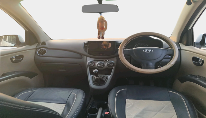 2011 Hyundai i10 MAGNA 1.2, Petrol, Manual, 57,365 km, interior