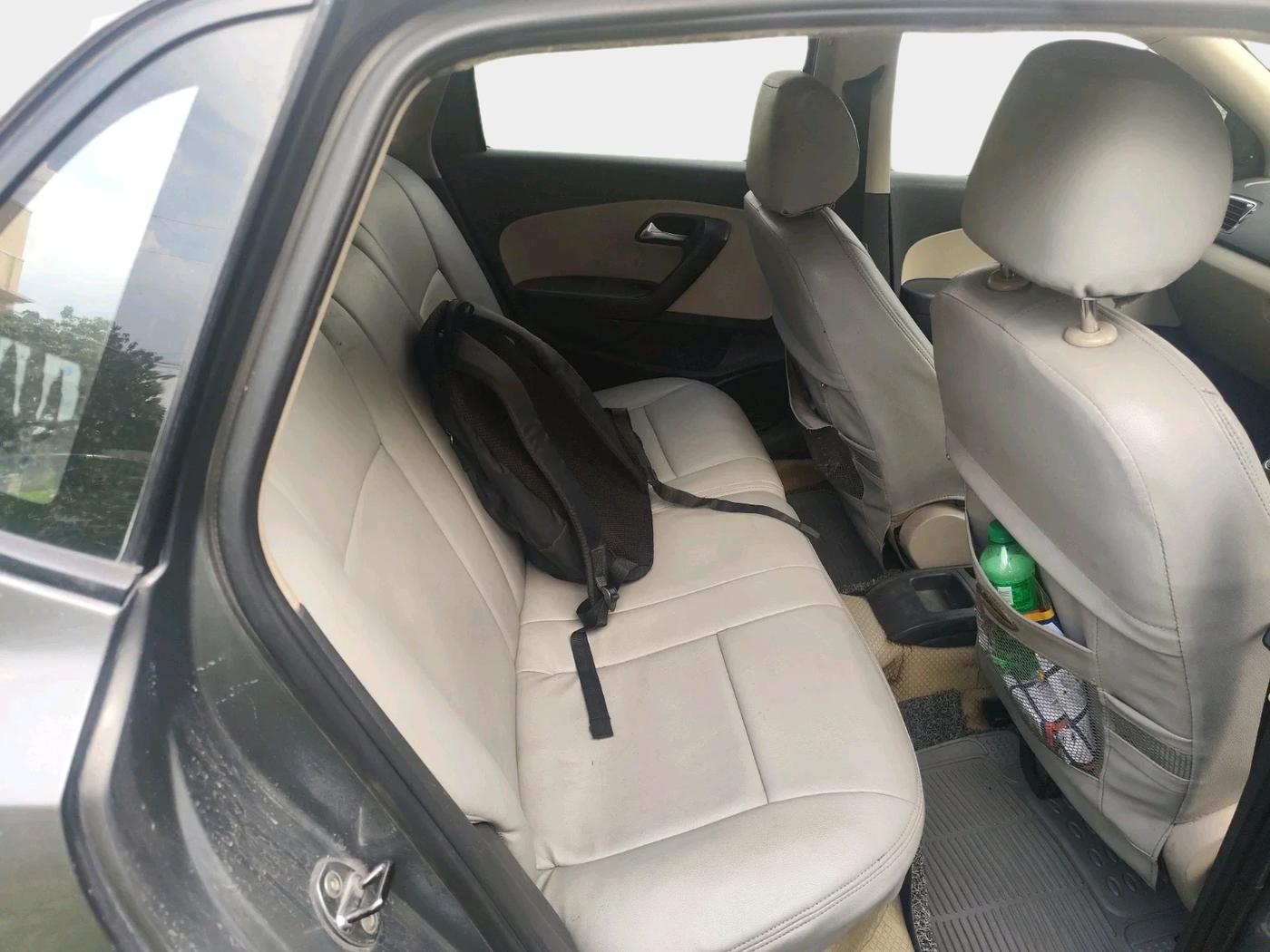 2011 Volkswagen Polo COMFORTLINE 1.2L, Diesel, Manual, 1,05,136 km, interior