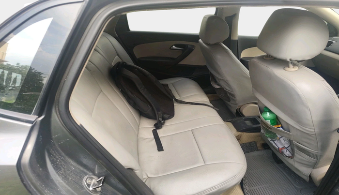 2011 Volkswagen Polo COMFORTLINE 1.2L, Diesel, Manual, 1,05,136 km, interior