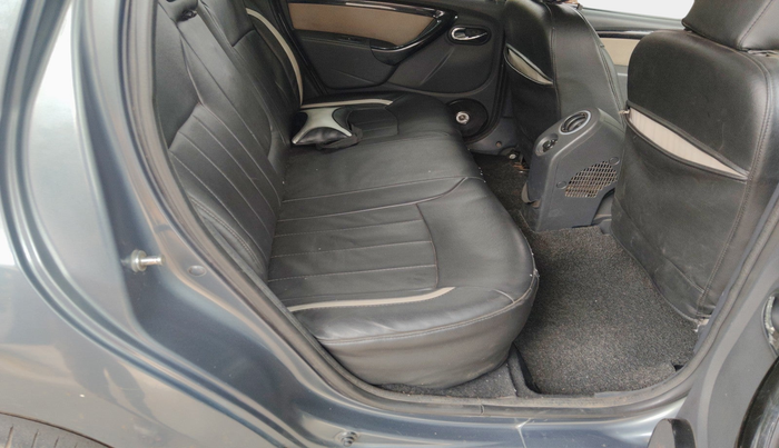 2012 Renault Duster 110 PS RXZ DIESEL, Diesel, Manual, 93,911 km, interior
