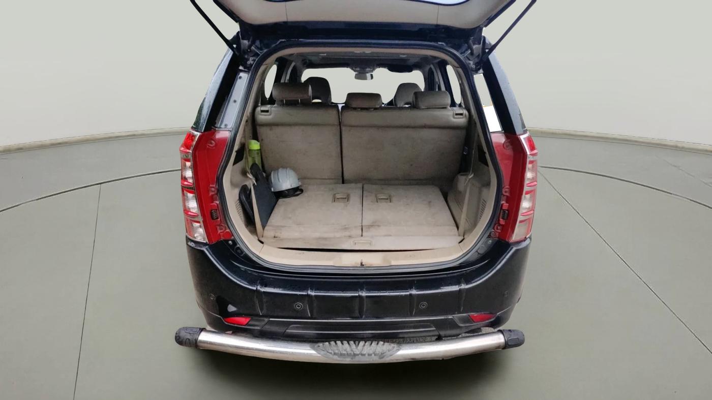 2017 Mahindra XUV500 W10 AWD AT, Diesel, Automatic, 1,19,000 km, exterior