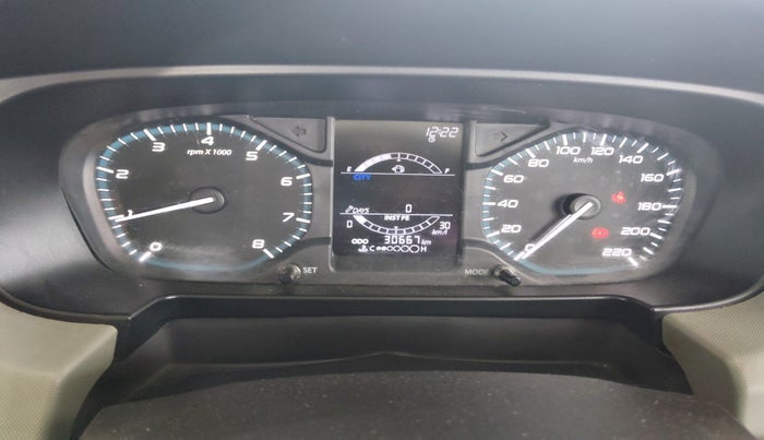 2022 Tata PUNCH ADVENTURE MT, Petrol, Manual, 30,667 km, interior