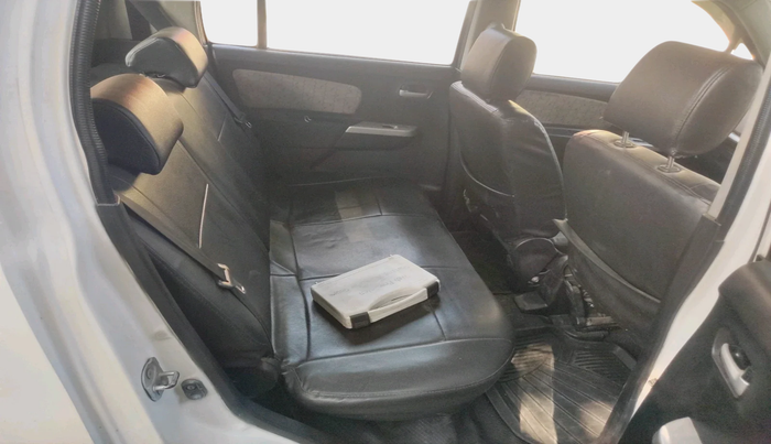 2015 Maruti Wagon R 1.0 VXI, Petrol, Manual, 85,612 km, interior