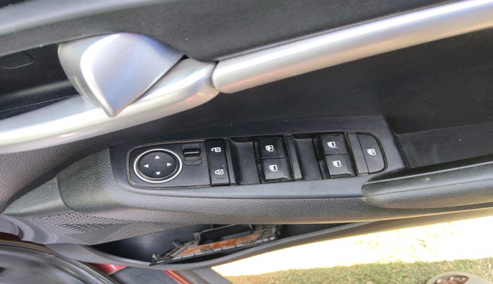 2020 KIA SELTOS HTK 1.5 PETROL, Petrol, Manual, 38,837 km, interior