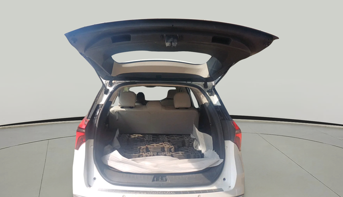 2024 Mahindra XUV700 AX 5 P AT 5 STR, Petrol, Automatic, 34,143 km, exterior