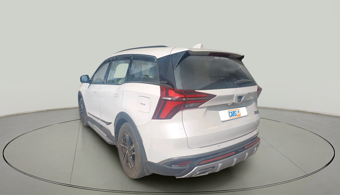 2024 Mahindra XUV700 AX 5 P AT 5 STR, Petrol, Automatic, 34,143 km, exterior