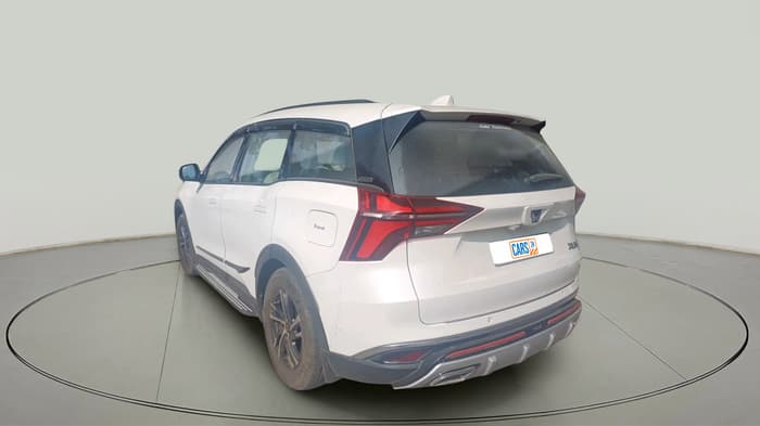 2024 Mahindra XUV700 AX 5 P AT 5 STR, Petrol, Automatic, 34,143 km, exterior
